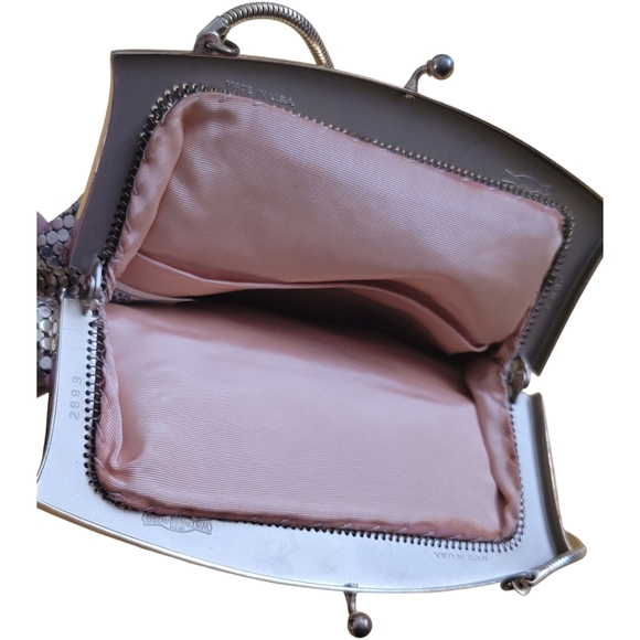 Whiting & Davis Co Gold Mesh Evening Bag - Picture 7 of 11